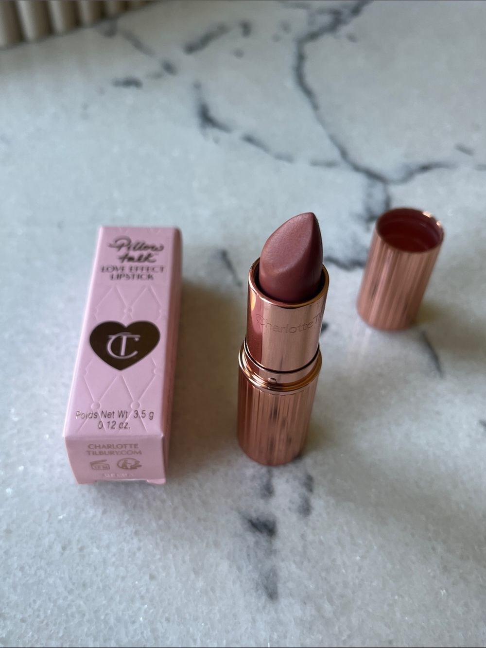 Charlotte Tilbury K.I.S.S.I.N.G Satin Shine Lipstick in Naughty Talk - Picture 2 of 4